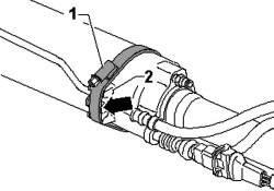 Монтажное положение хомута для крепления гидравлических трубопроводов к отключаемому стабилизатору
